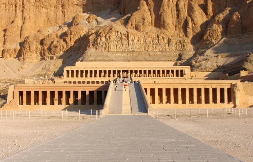 День 10. Путешествие в Египет